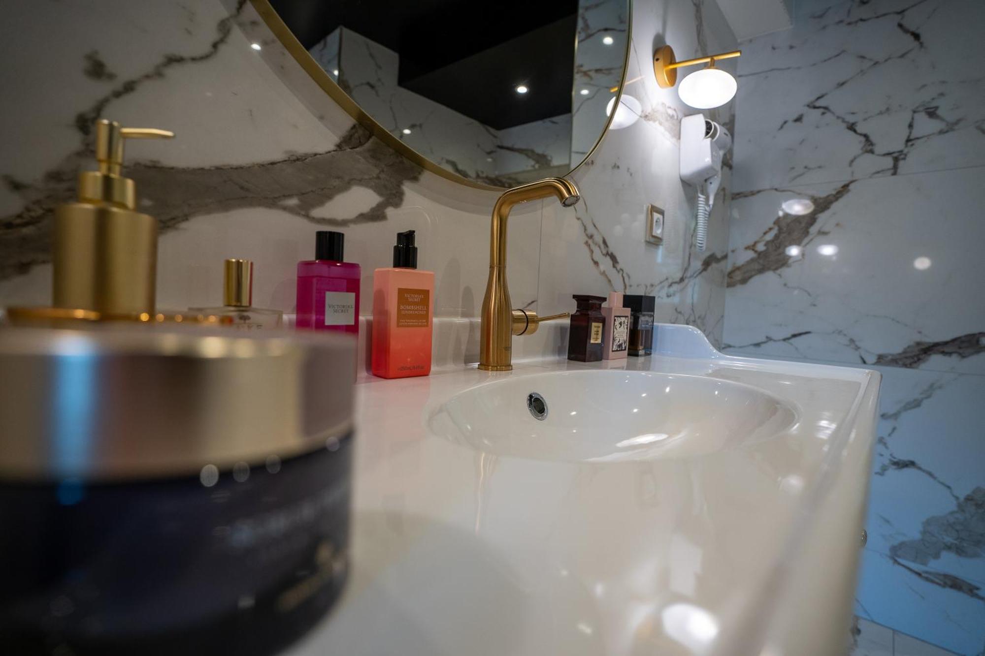 Appartement D'Exception Avec Jacuzzi Villefranche-sur-Saône 외부 사진